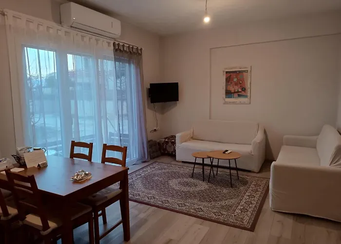 Διαμέρισμα Με Δύο Δωμάτια, Δύο Μπάνια