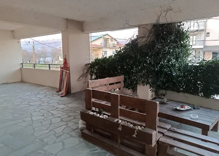 Διαμέρισμα Με Δύο Δωμάτια, Δύο Μπάνια