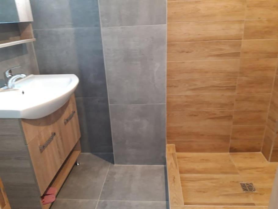 με δύο δωμάτια, δύο μπάνια Apartment